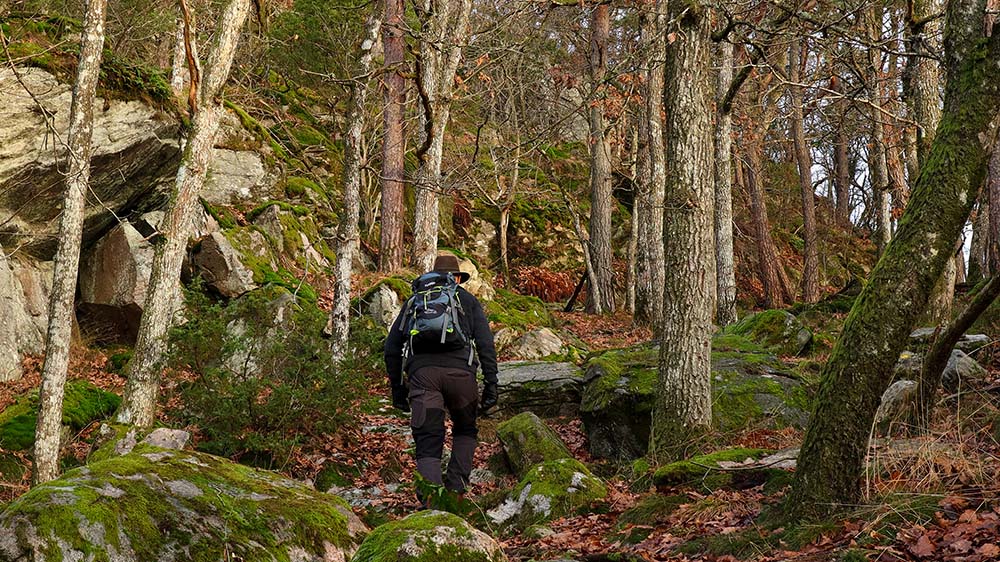 Hidden-cave-history-hiking-Explore